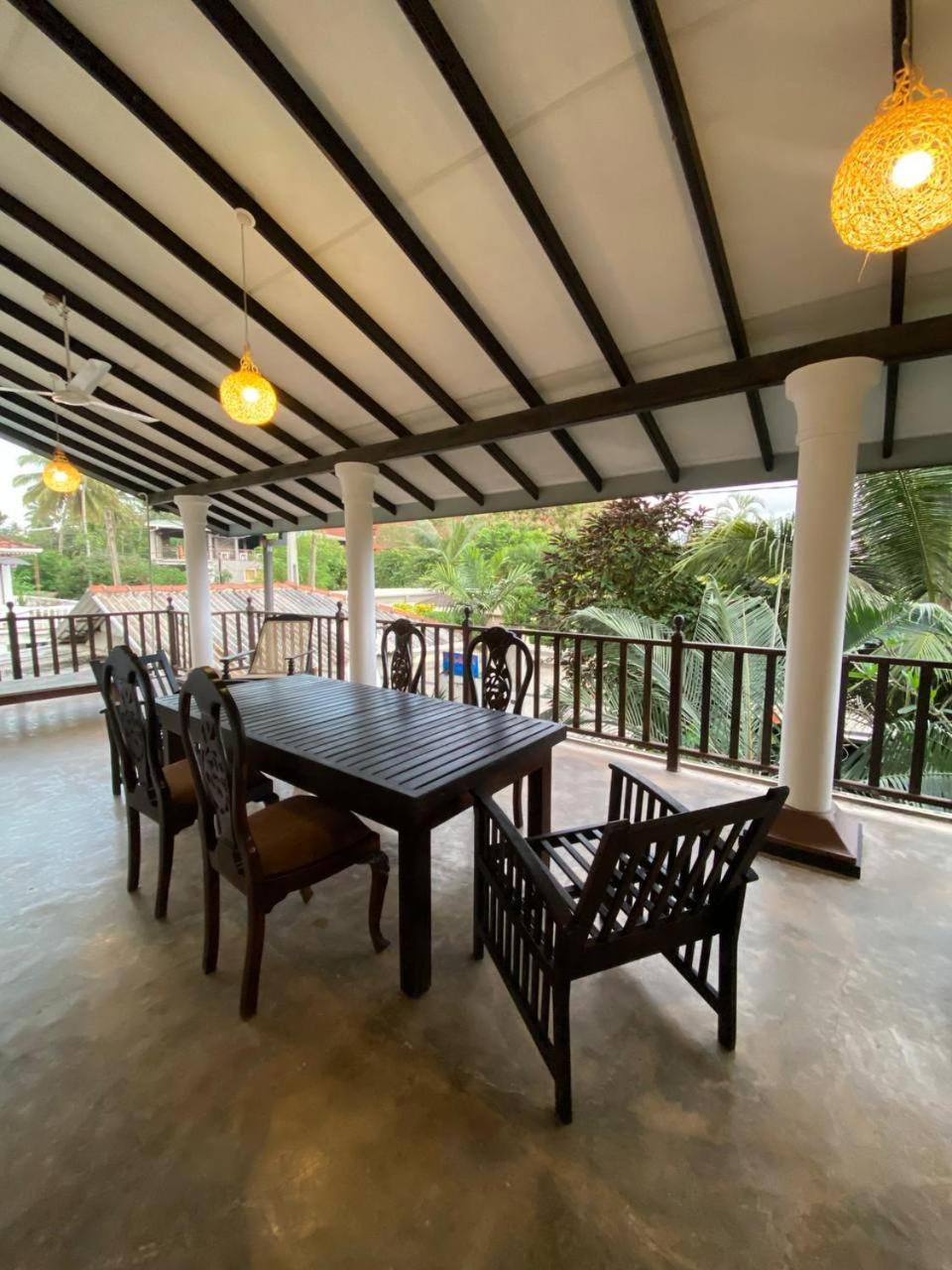 Pearl Villa Rooms And Hostel Унаватуна Екстер'єр фото