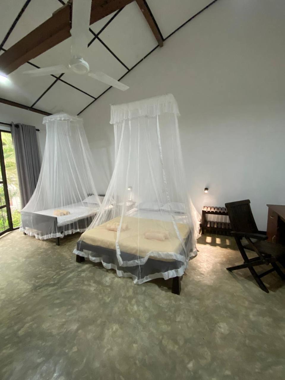 Pearl Villa Rooms And Hostel Унаватуна Екстер'єр фото