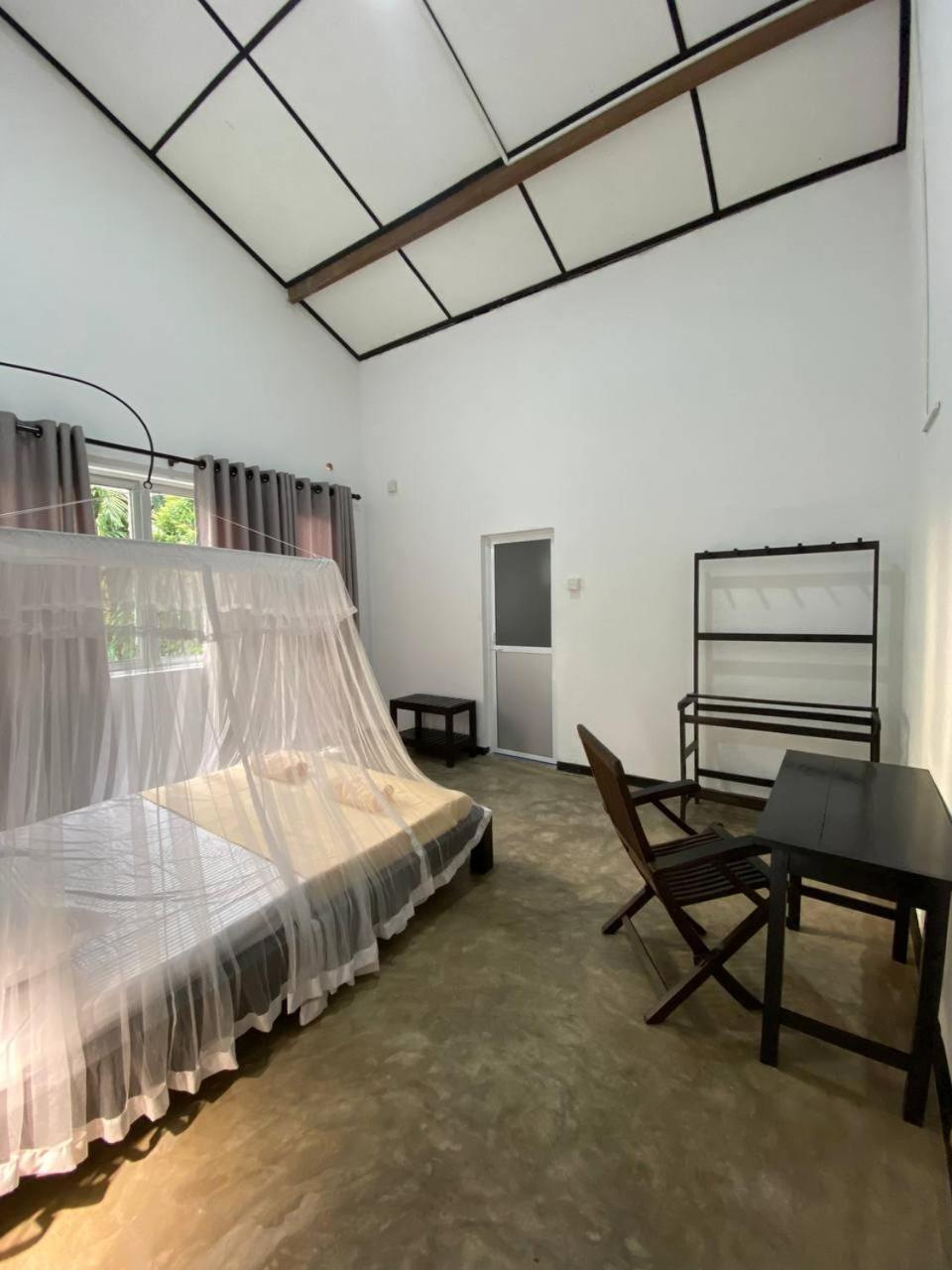 Pearl Villa Rooms And Hostel Унаватуна Екстер'єр фото