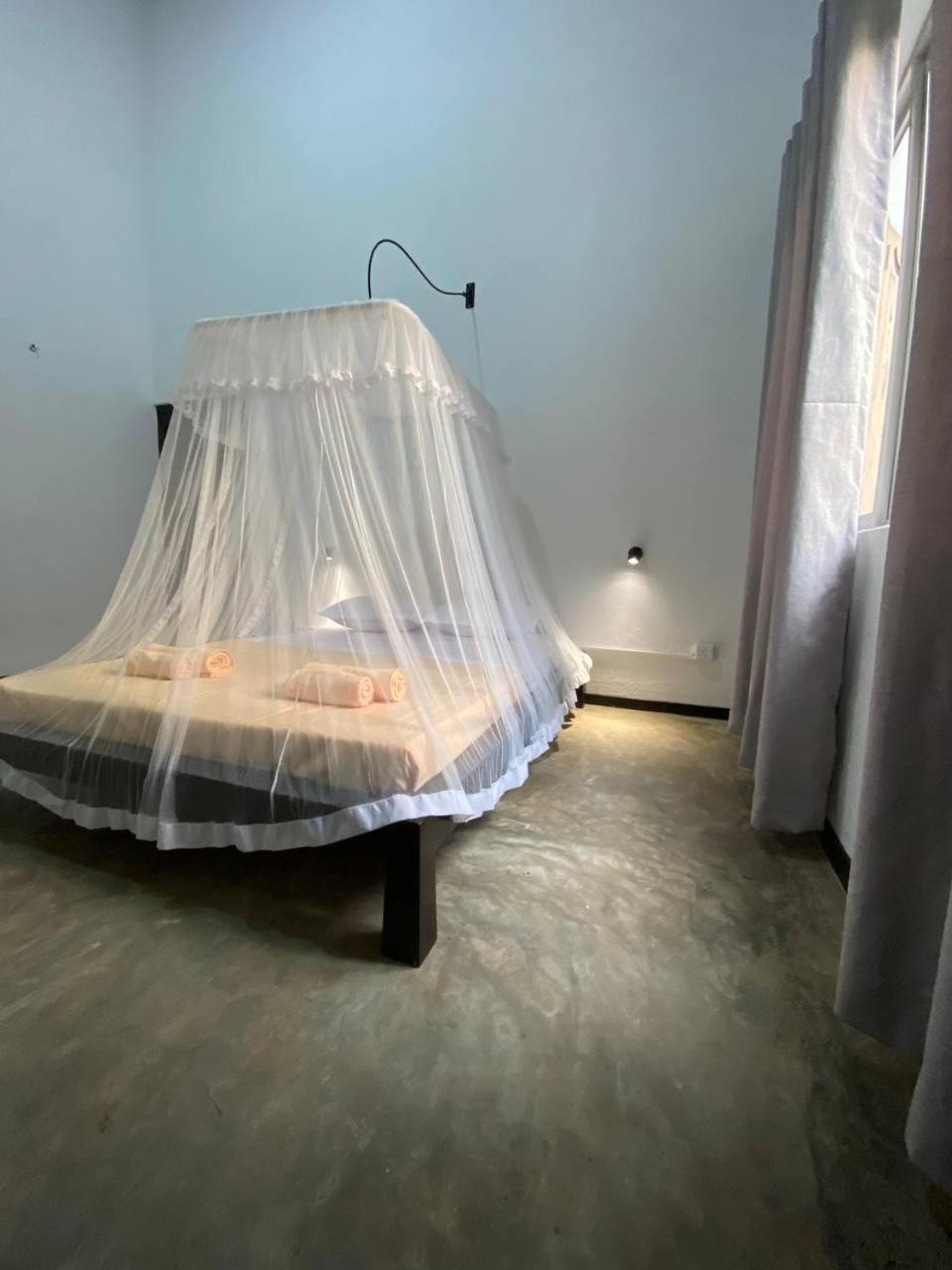 Pearl Villa Rooms And Hostel Унаватуна Екстер'єр фото