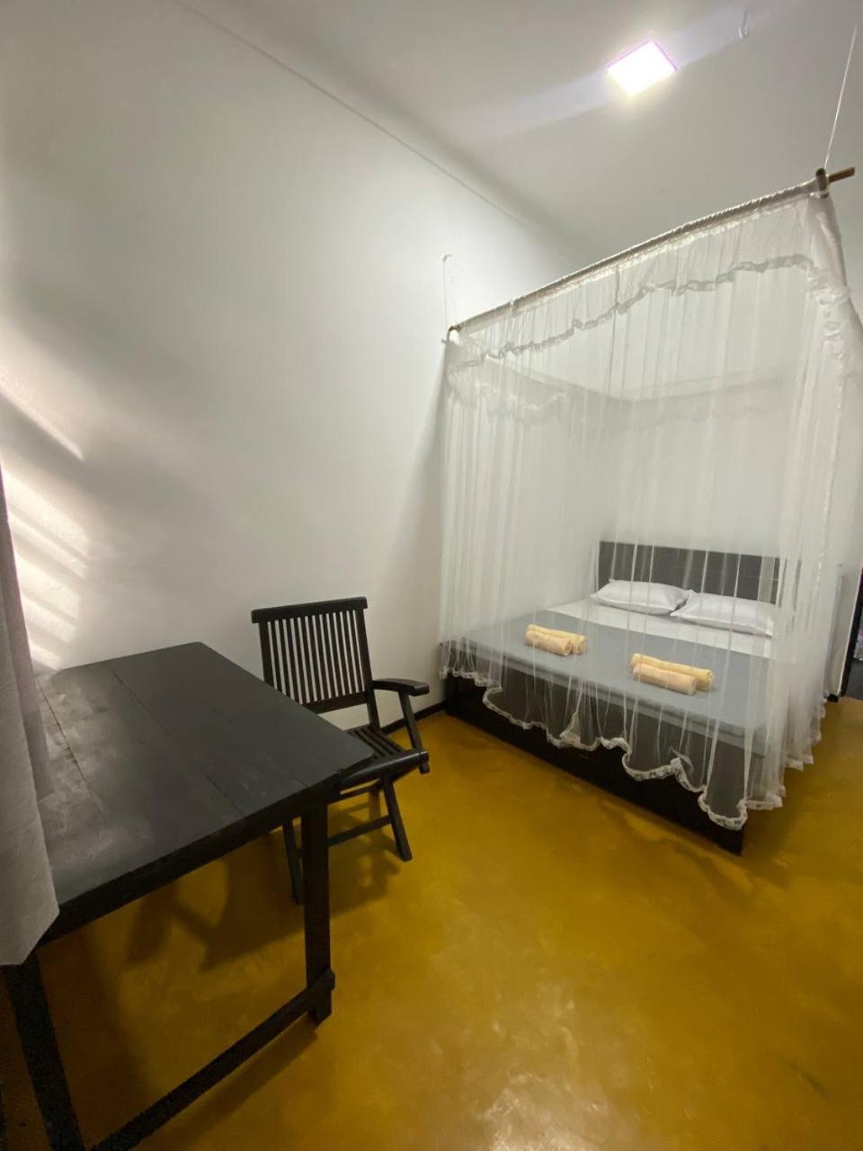 Pearl Villa Rooms And Hostel Унаватуна Екстер'єр фото
